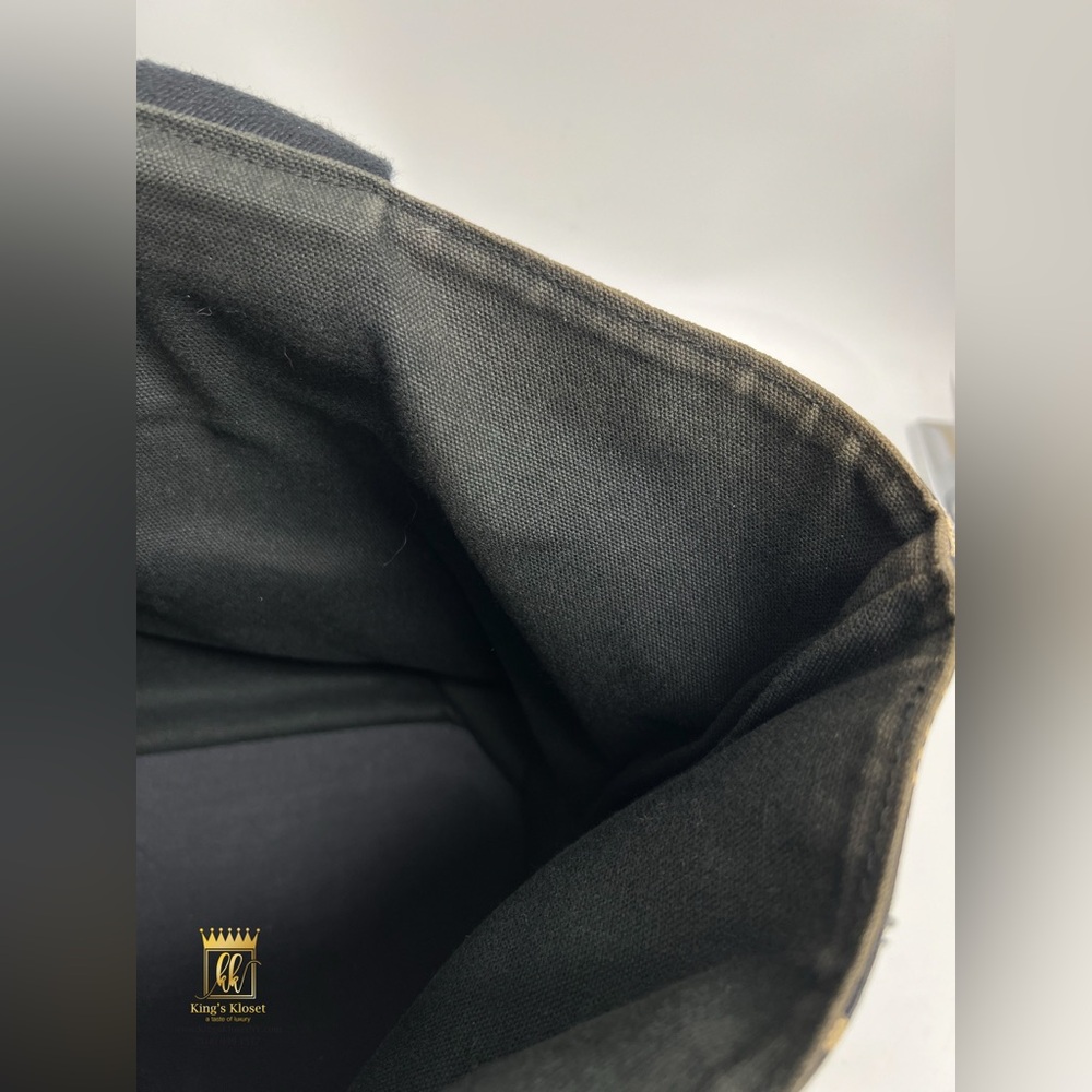 Burberry Tote Bag - Picture 14 of 16